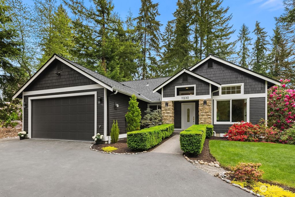 Photo of 11230 W Lake Joy Drive NE, Carnation, WA 98014 (MLS # 2239947)