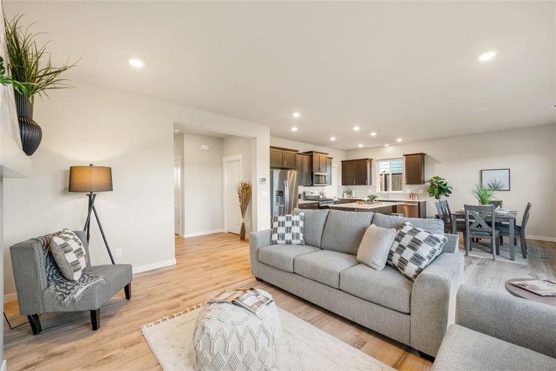 1001 SW Pendleton Way