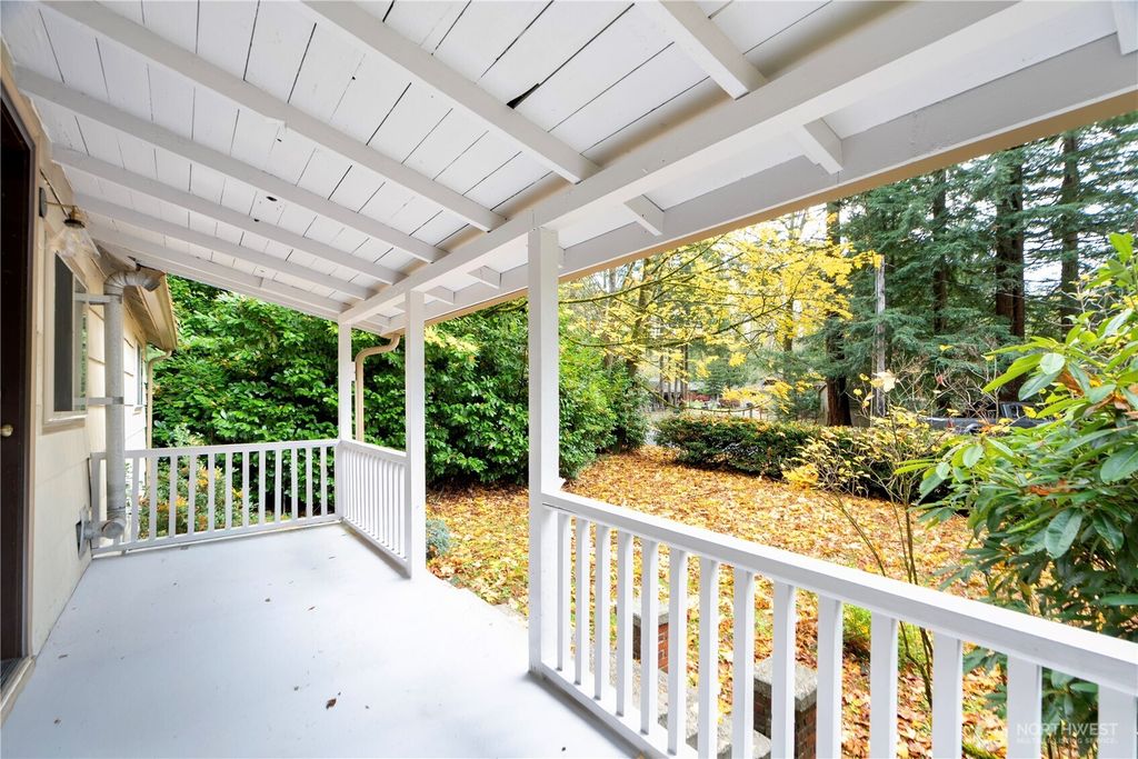 Photo of 22504 Dorre Don Way SE, Maple Valley, WA 98038 (MLS # 2453130)