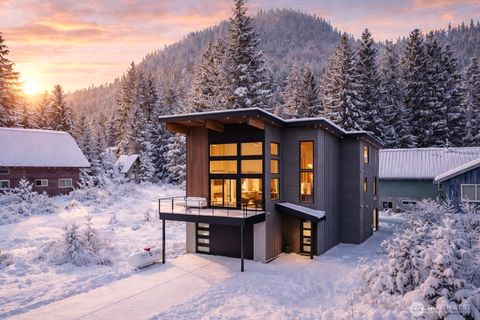 Photo of 811 E Hyak Dr Dr, Snoqualmie Pass, WA 98068 (MLS # 2468708)