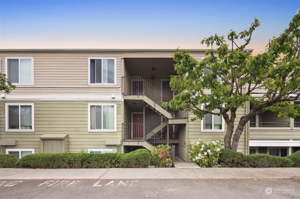 Photo of 3233 NE 12th Street #310, Renton, WA 98056 (MLS # 2240972)