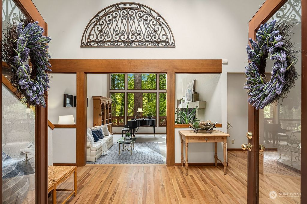 Photo of 3805 142nd Place NE, Bellevue, WA 98007 (MLS # 2211950)