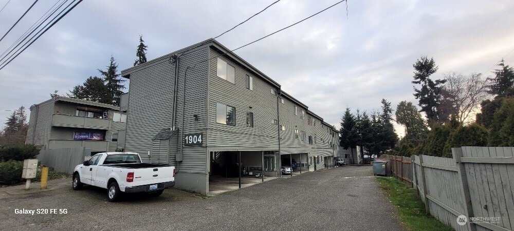 1902 W Casino Road