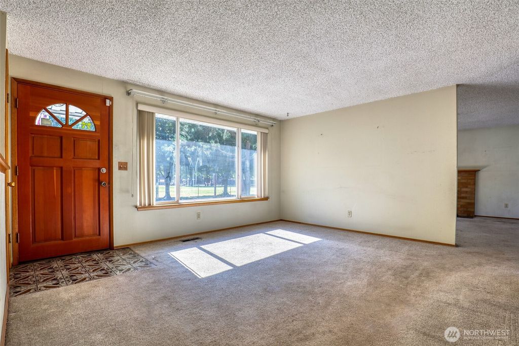 Photo of 4504 S 124th Street, Seattle, WA 98178 (MLS # 2438072)