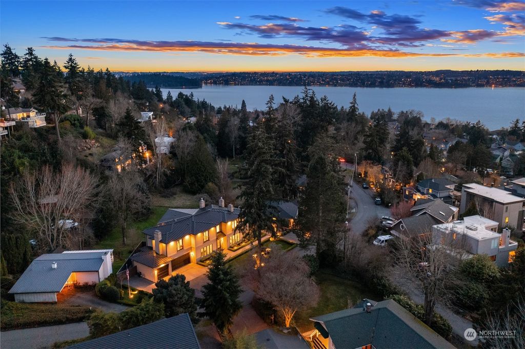 Photo of 6601 SE 25th Street, Mercer Island, WA 98040 (MLS # 2045680)