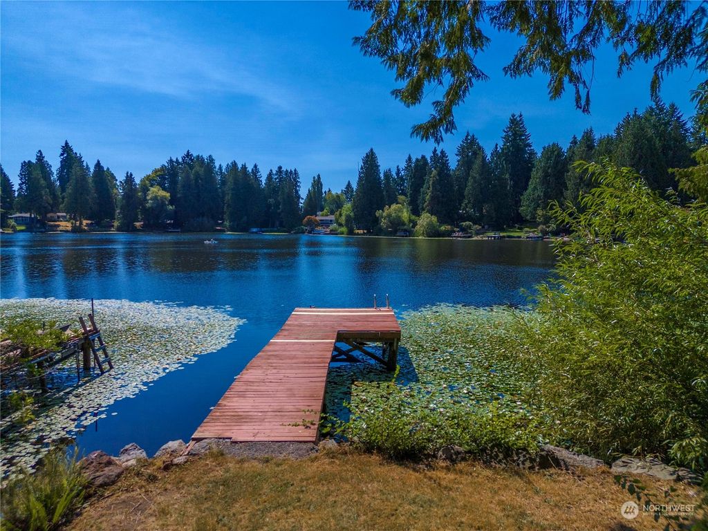 Photo of 1739 N 128th Street, Seattle, WA 98133 (MLS # 2151095)