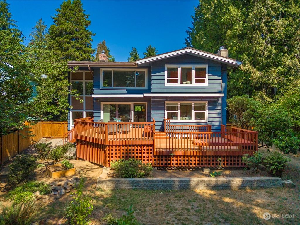 Photo of 1739 N 128th Street, Seattle, WA 98133 (MLS # 2151095)