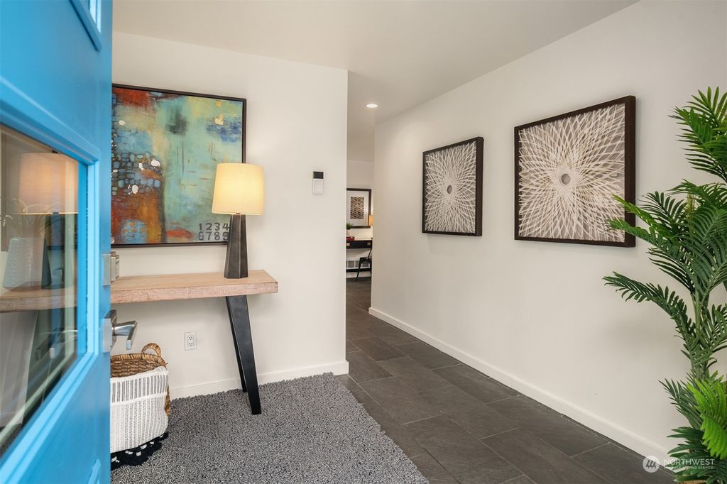 Photo of 19920 92nd Avenue S, Kent, WA 98031 (MLS # 2057212)