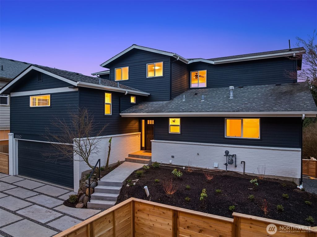 Photo of 13550 39th Avenue NE, Seattle, WA 98125 (MLS # 2346501)