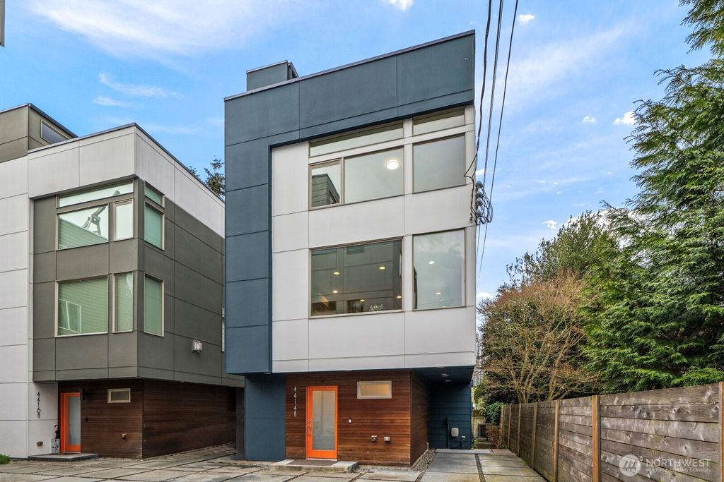 Photo of 4414 Francis Avenue N #A, Seattle, WA 98103 (MLS # 2350078)