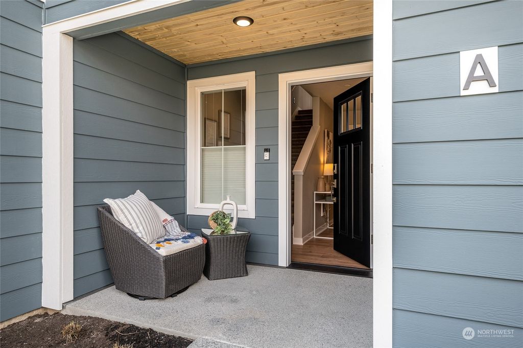 Photo of 22923 80th Park W #19A, Edmonds, WA 98026 (MLS # 2066722)