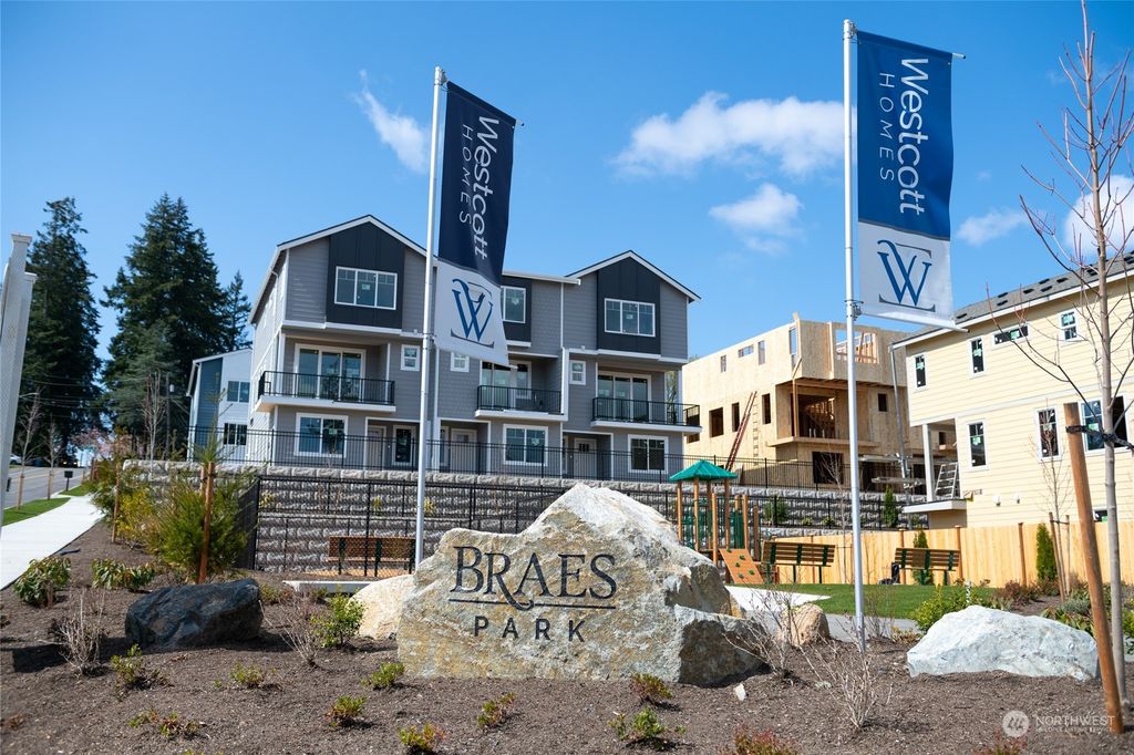 Photo of 22923 80th Park W #19A, Edmonds, WA 98026 (MLS # 2066722)