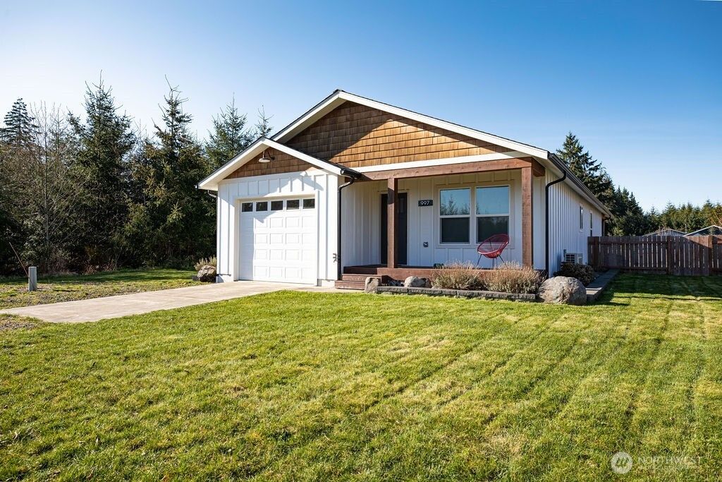 Photo of 997 King John's Way, Forks, WA 98331 (MLS # 2505793)