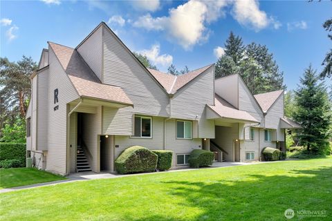 14717 NE 44th Place R8 Bellevue WA 98007