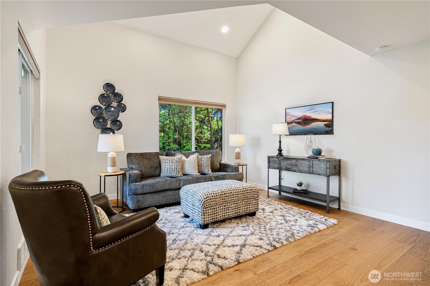 14717 NE 44th Place R8