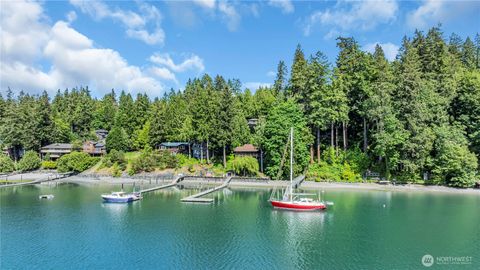 6490 NE Monte Vista Drive Bainbridge Island WA 98110