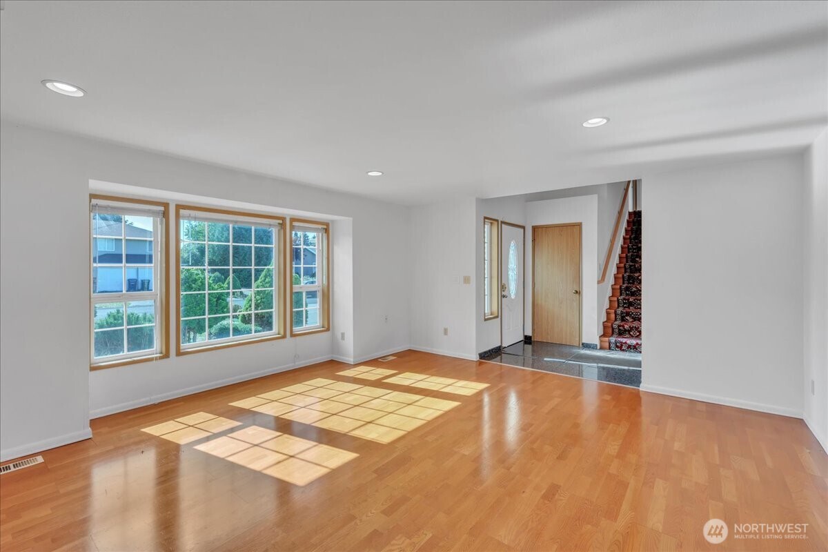 8703 232nd Street Ct E