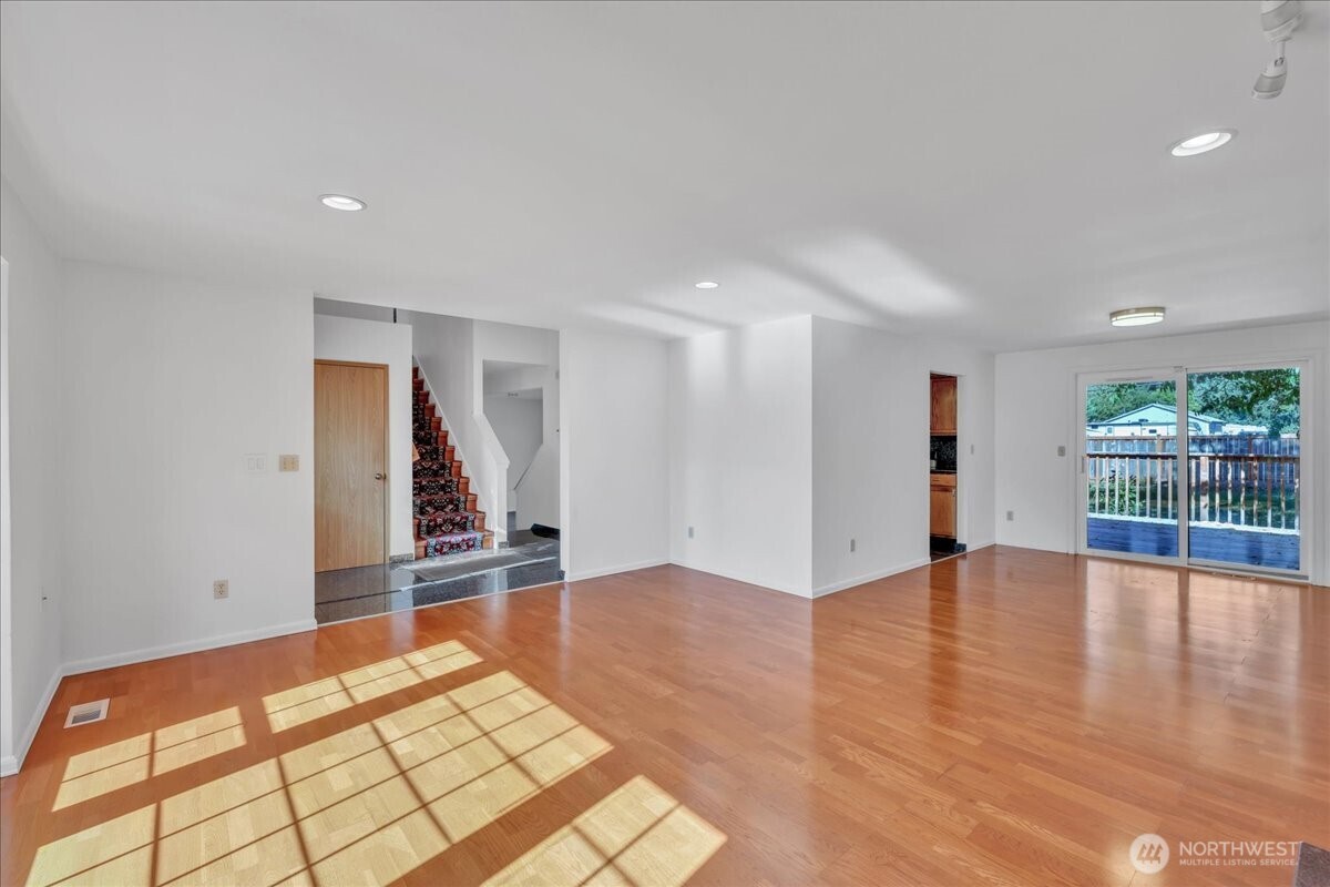 8703 232nd Street Ct E