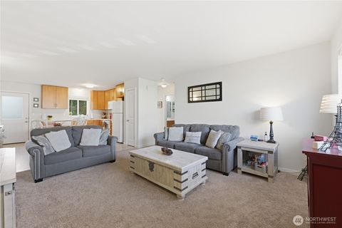 Photo of 13631 51st Avenue NE #A, Marysville, WA 98271 (MLS # 2472063)