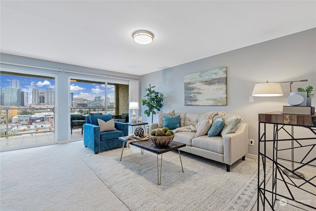 Photo of 701 122nd Avenue NE #306, Bellevue, WA 98005 (MLS # 2177607)