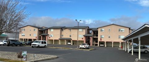Photo of 2900 Marina Dr. Dr #201, Moses Lake, WA 98837 (MLS # 2479348)