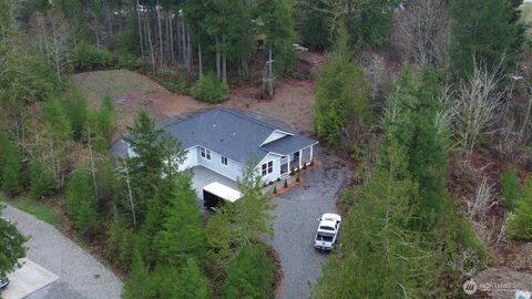 Photo of 8583 Trillium Lane, Concrete, WA 98237 (MLS # 2447034)