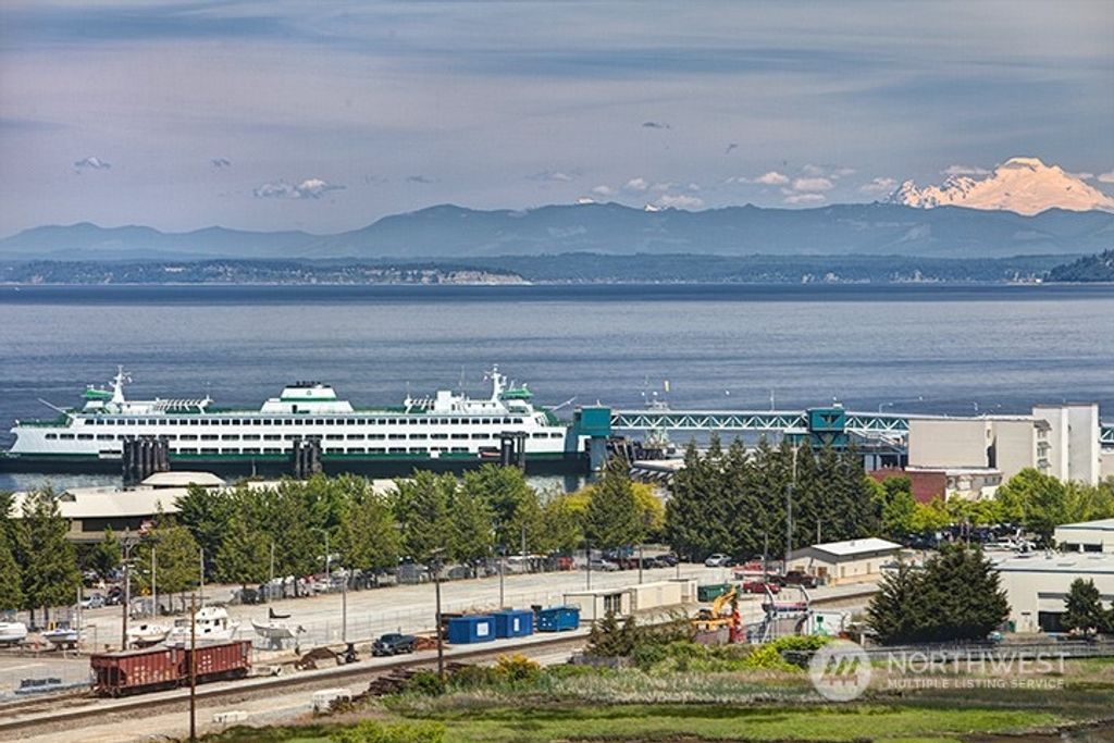 Photo of 55 Pine Street #304, Edmonds, WA 98020 (MLS # 2190827)