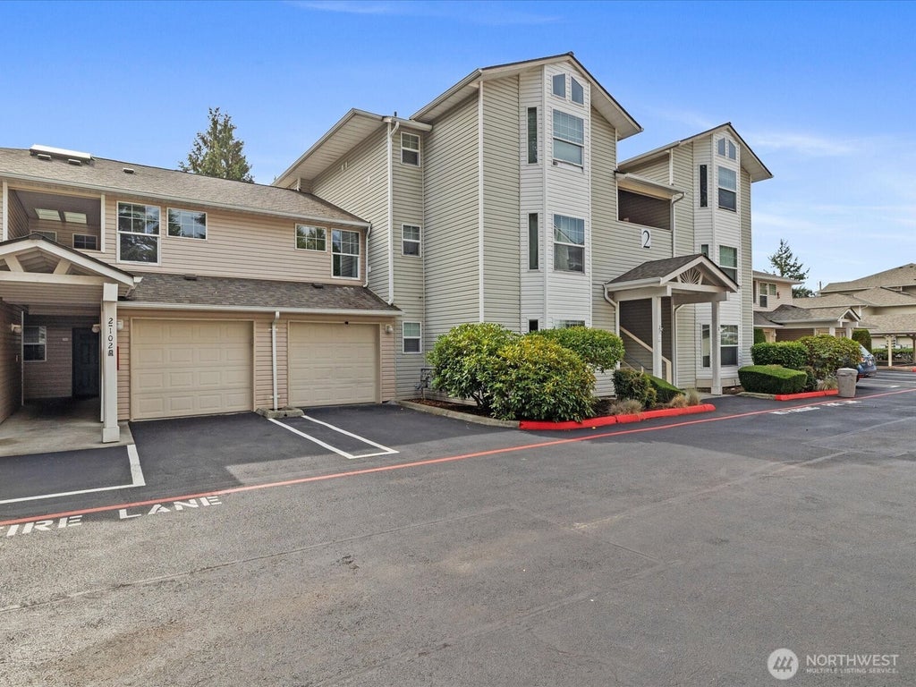 Photo of 2001 120th Place SE #2-103, Everett, WA 98208 (MLS # 2590881)