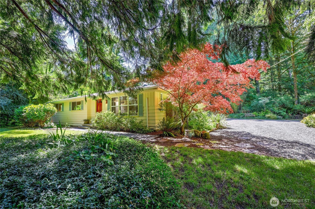 Photo of 8883 NE Wardwell Road, Bainbridge Island, WA 98110 (MLS # 2538094)