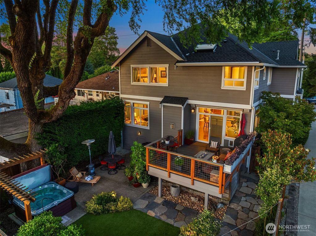 Photo of 5613 21st Avenue SW, Seattle, WA 98106 (MLS # 2385504)