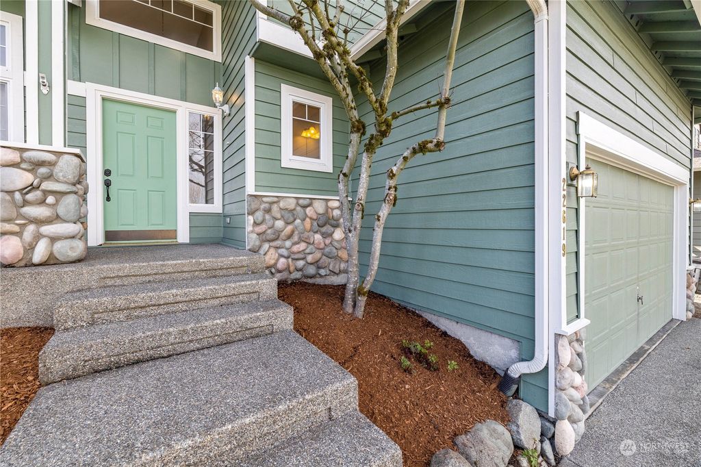 Photo of 22619 SE 279th Street, Maple Valley, WA 98038 (MLS # 2049231)