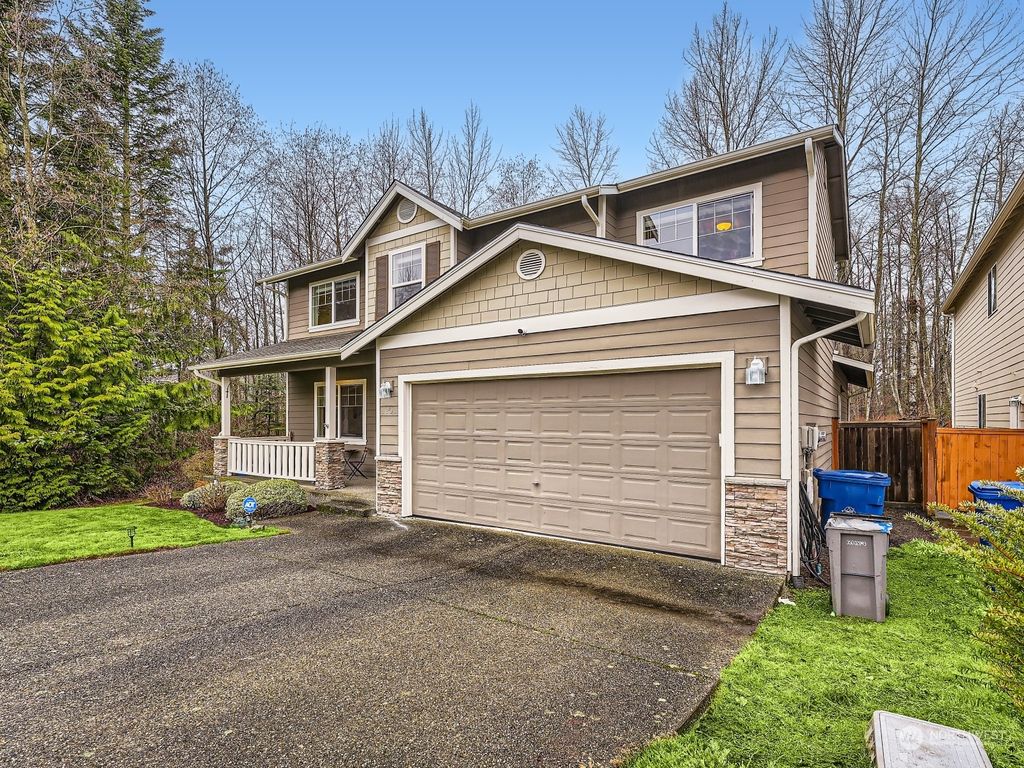 Photo of 1231 147th Place SW, Lynnwood, WA 98087 (MLS # 2197803)