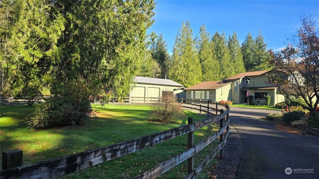 Photo of 3423 132nd Avenue SE, Snohomish, WA 98290 (MLS # 2275824)