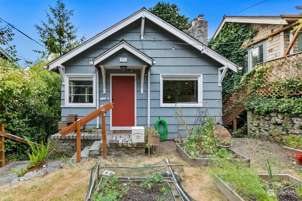 Photo of 3032 4th Avenue W, Seattle, WA 98119 (MLS # 2135346)