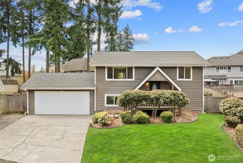 Photo of 15601 125th Place NE, Woodinville, WA 98072 (MLS # 2502359)