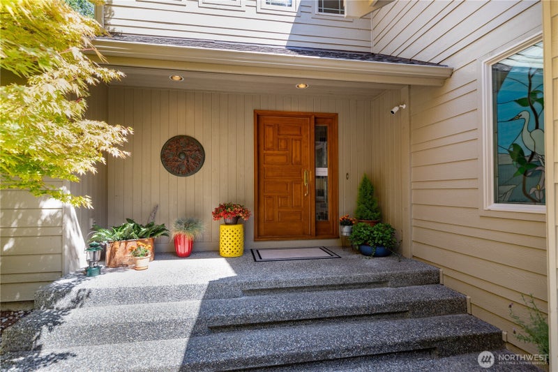 33 Twinsview Court