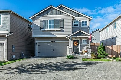 Photo of 18706 108th Avenue E #667, Puyallup, WA 98374 (MLS # 2587093)