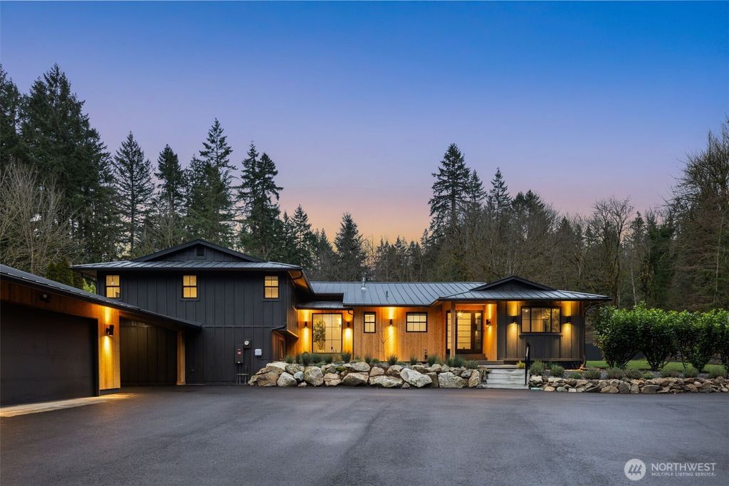 Photo of 25145 SE Tiger Mountain Road, Issaquah, WA 98027 (MLS # 2476772)