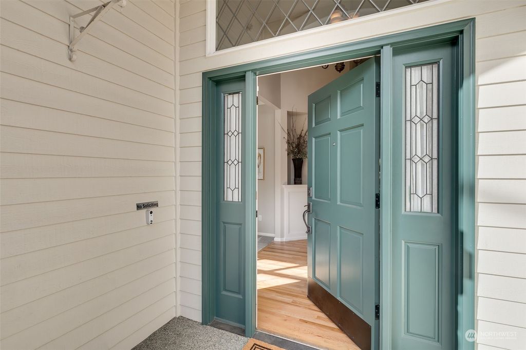 Photo of 20022 27th Drive SE, Bothell, WA 98012 (MLS # 2172155)