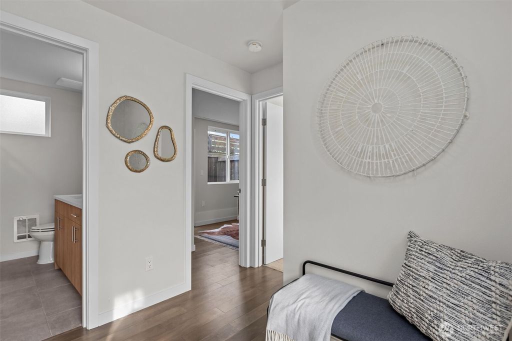 Photo of 1405 Martin Luther King Jr Way, Seattle, WA 98122 (MLS # 2375638)