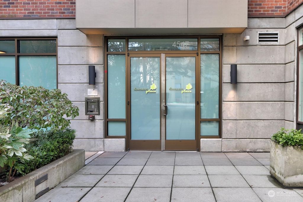 Photo of 4547 8th Avenue NE #201, Seattle, WA 98105 (MLS # 2039866)