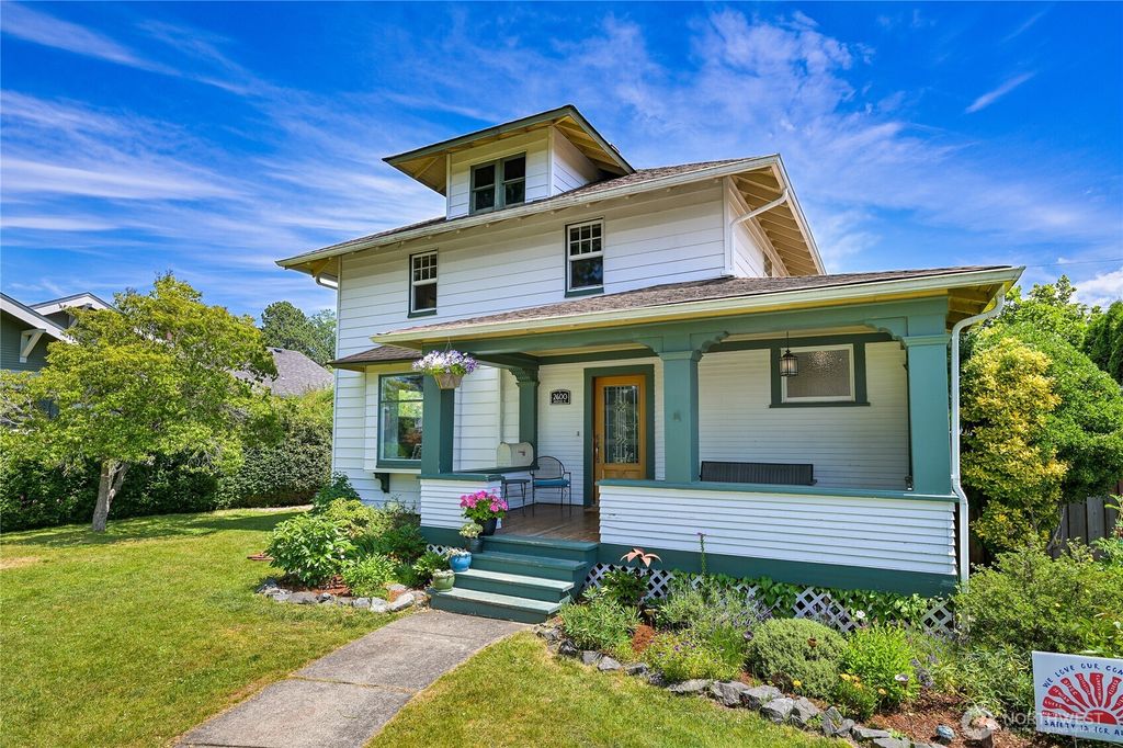 Photo of 2600 Hampton Place, Bellingham, WA 98225 (MLS # 2543953)