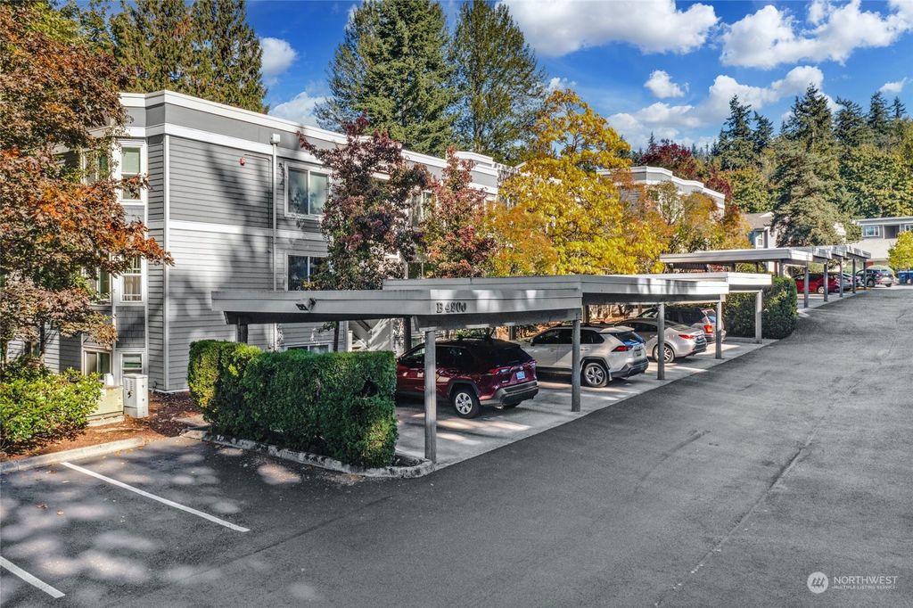 Photo of 4200 Factoria Boulevard SE #B8, Bellevue, WA 98006 (MLS # 2160041)