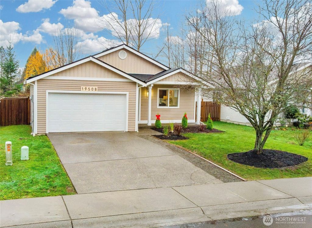 Photo of 19508 24th Avenue E, Spanaway, WA 98387 (MLS # 2460811)