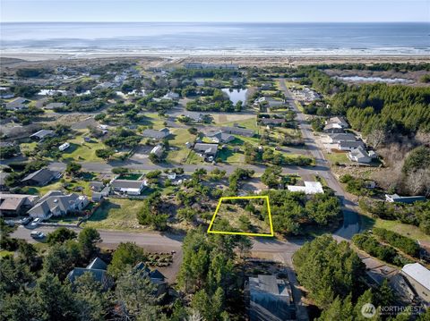 Photo of 35513 J Place, Ocean Park, WA 98640 (MLS # 2471333)