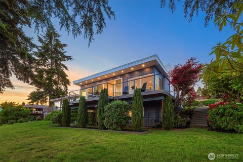 Photo of 11988 Marine View Drive SW, Burien, WA 98146 (MLS # 2503499)