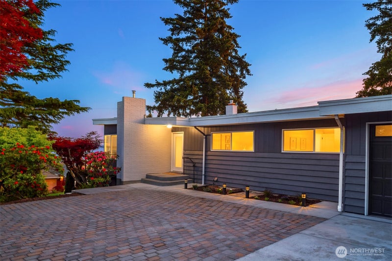 11988 Marine View Drive SW