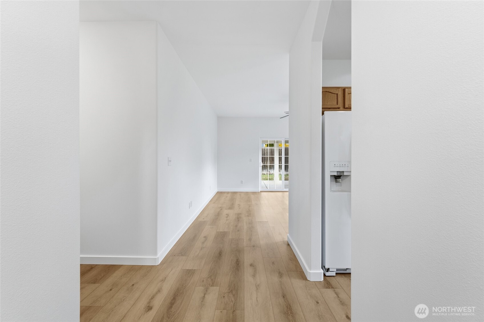 736 N Roosevelt Street