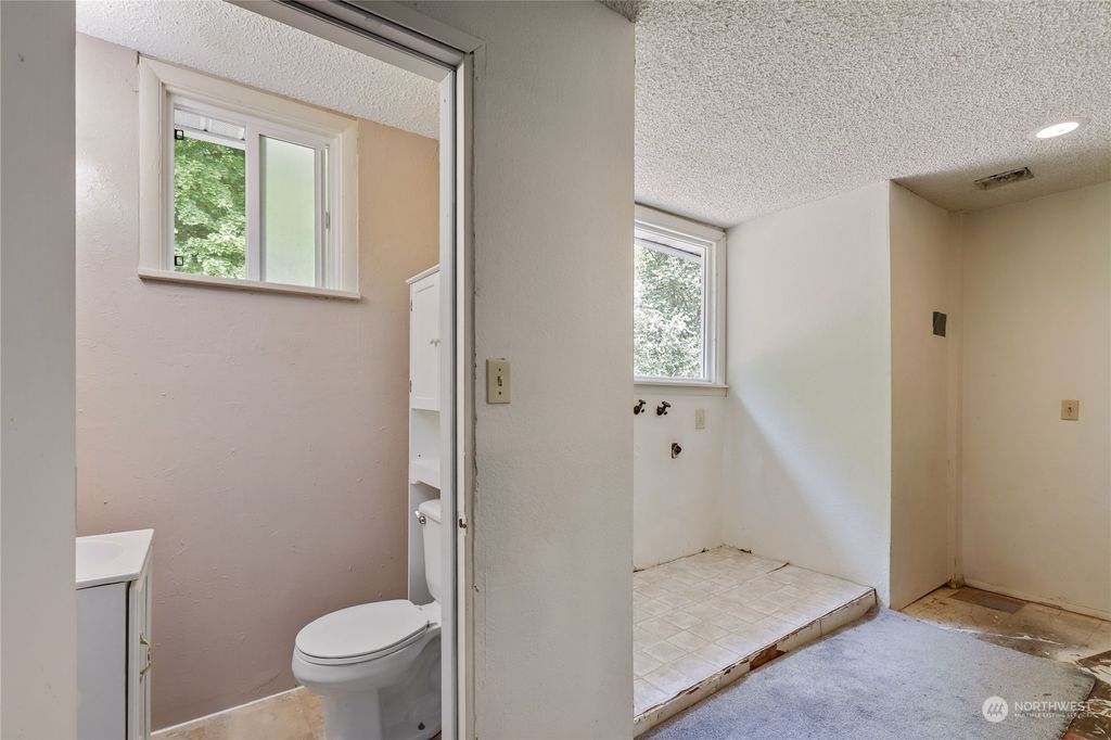 listing image 9360573262754863720