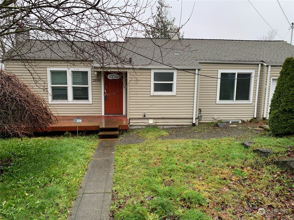 Photo of 11634 25th Avenue S, Seattle, WA 98168 (MLS # 2189395)